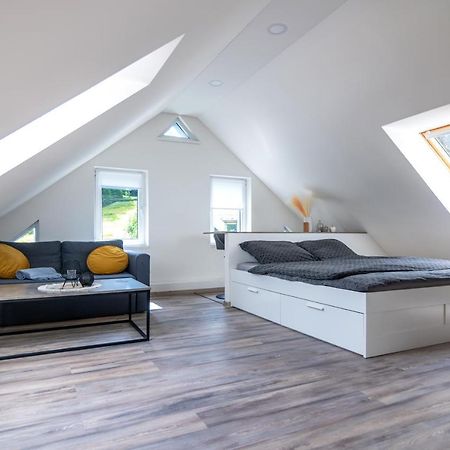Apartman Janov 야노프 나트 니소우 외부 사진